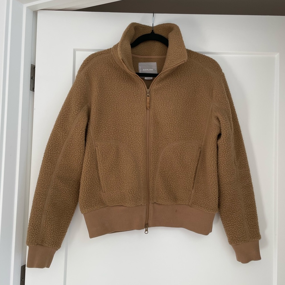 Everlane renew Teddy bomber